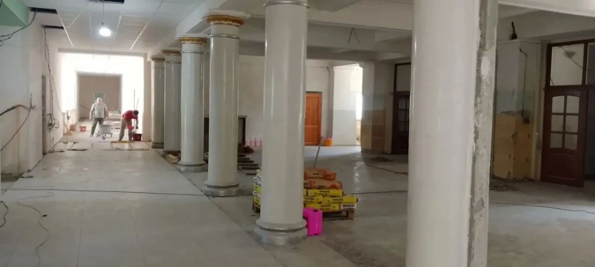В 9-ой школе Нальчика ремонт вышел на финишную прямую В 9-ой школе Нальчика ремонт вышел на финишную прямую