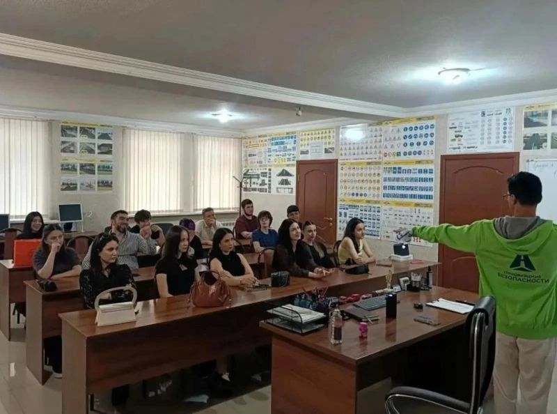 В КАБАРДИНО-БАЛКАРИИ РЕАЛИЗУЕТСЯ СОЦИАЛЬНАЯ КАМПАНИЯ «ПРОДВИЖЕНИЕ БЕЗОПАСНОСТИ» В КАБАРДИНО-БАЛКАРИИ РЕАЛИЗУЕТСЯ СОЦИАЛЬНАЯ КАМПАНИЯ «ПРОДВИЖЕНИЕ БЕЗОПАСНОСТИ»