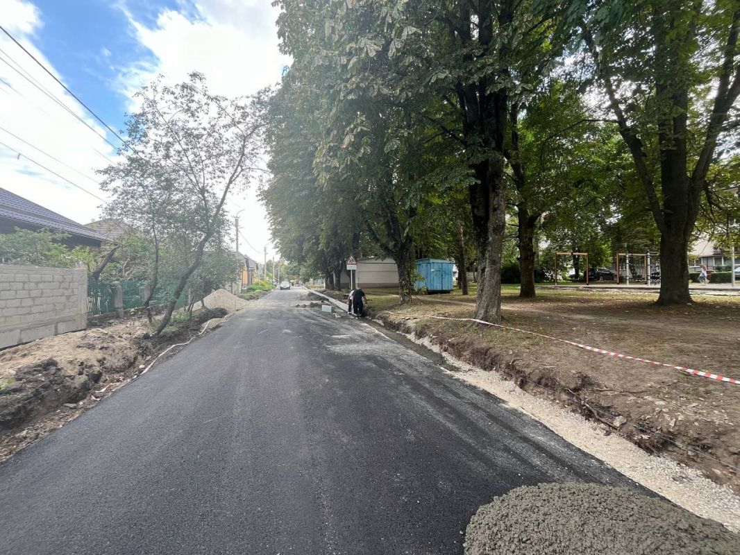 В Нальчике продолжается ремонт улично-дорожной сети В Нальчике продолжается ремонт улично-дорожной сети
