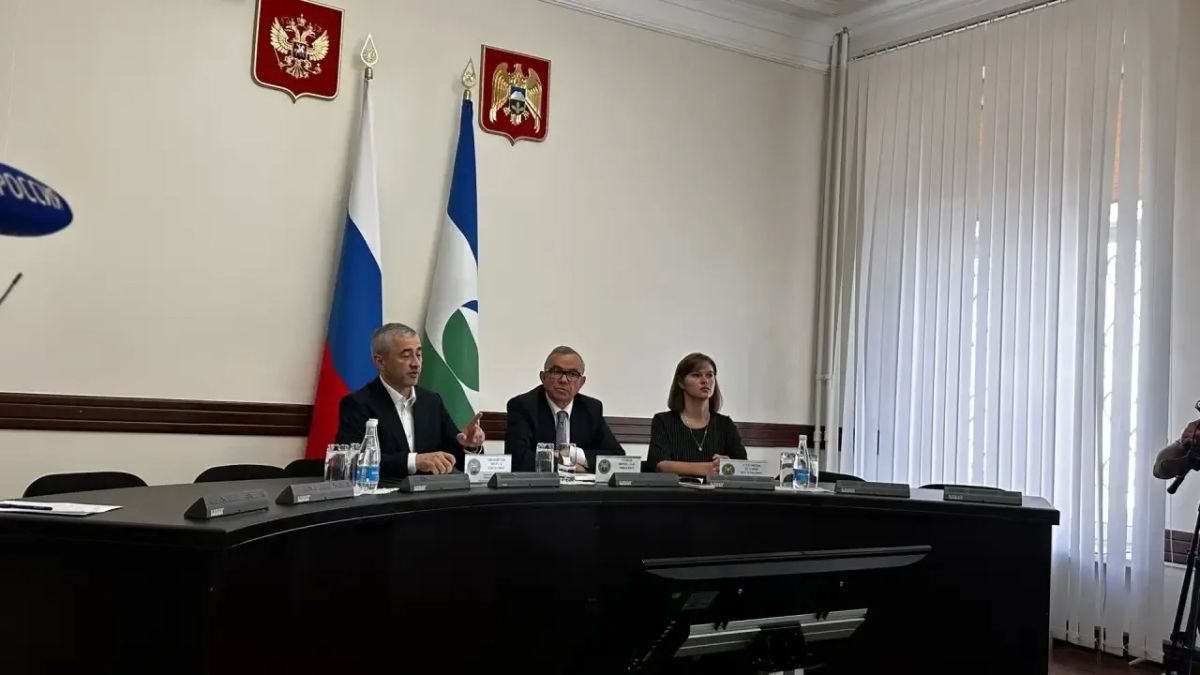 Прямо сейчас Избирательная комиссия Кабардино-Балкарии определяет порядок распределения эфирного времени на региональном телевидении и радио, а также места для размещения агитационных материалов в печатных изданиях Прямо сейчас Избирательная комиссия Кабардино-Балкарии определяет порядок распределения эфирного времени на региональном телевидении и радио, а также места для размещения агитационных материалов в печатных изданиях