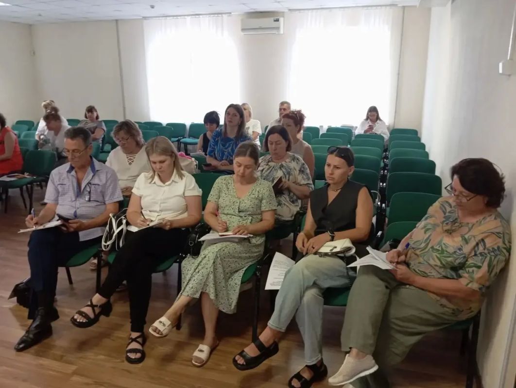 19 августа Прохладненская городская ТИК провела итоговое совещание с председателями и координаторами УИК 19 августа Прохладненская городская ТИК провела итоговое совещание с председателями и координаторами УИК