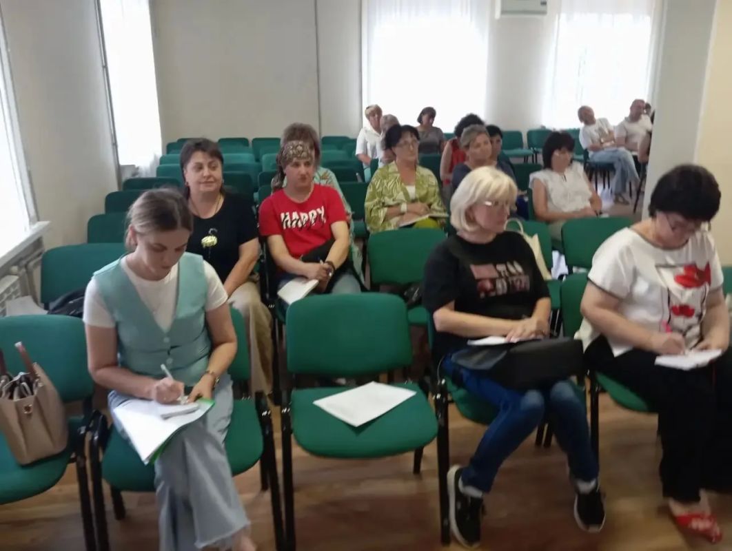 19 августа Прохладненская городская ТИК провела итоговое совещание с председателями и координаторами УИК 19 августа Прохладненская городская ТИК провела итоговое совещание с председателями и координаторами УИК