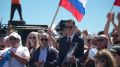 Сегодня, в День Государственного флага России, на перевале Чегетджара в рамках внедорожного туристского фестиваля «Наш Кавказ» установили сразу два впечатляющих достижения