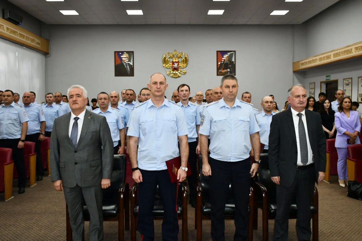 В МВД ПО КАБАРДИНО-БАЛКАРСКОЙ РЕСПУБЛИКЕ СОСТОЯЛОСЬ ПАТРИОТИЧЕСКОЕ МЕРОПРИЯТИЕ, ПРИУРОЧЕННОЕ ГОДУ ЕДИНСТВА НАРОДОВ РОССИИ В МВД ПО КАБАРДИНО-БАЛКАРСКОЙ РЕСПУБЛИКЕ СОСТОЯЛОСЬ ПАТРИОТИЧЕСКОЕ МЕРОПРИЯТИЕ, ПРИУРОЧЕННОЕ ГОДУ ЕДИНСТВА НАРОДОВ РОССИИ