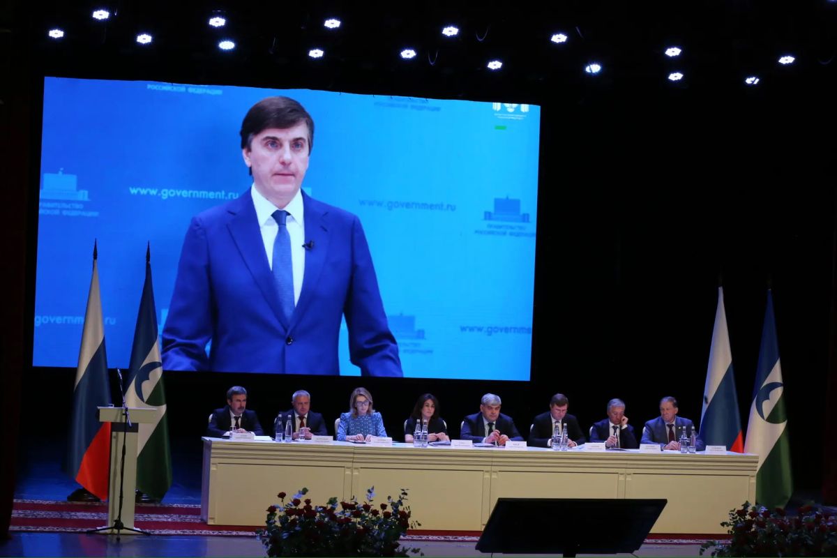 Казбек Коков: В преддверии нового учебного года провели традиционное августовское совещание Казбек Коков: В преддверии нового учебного года провели традиционное августовское совещание