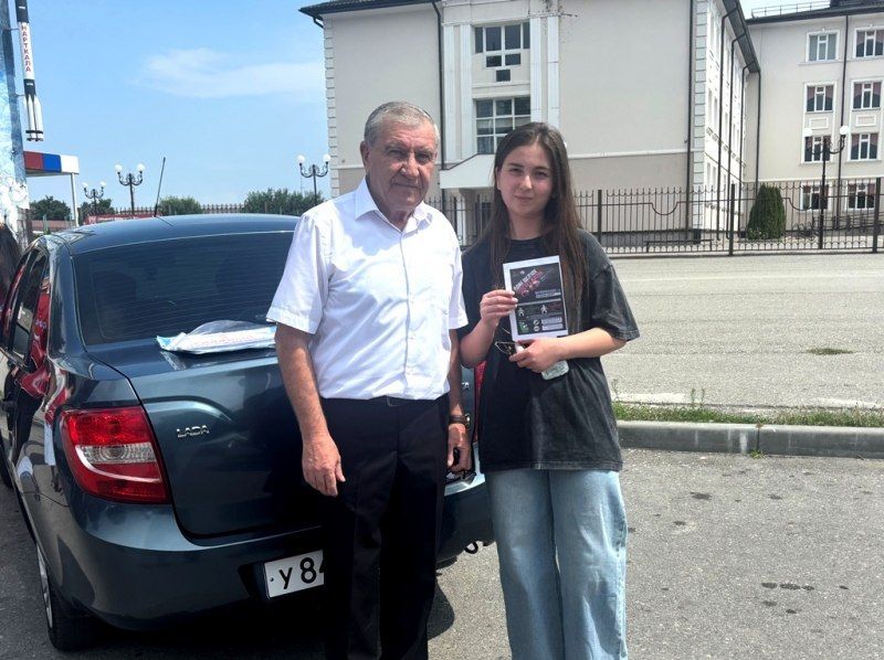 Автомобилисты Кабардино-Балкарии стали участниками акции «Один щелчок спасает жизнь!» Автомобилисты Кабардино-Балкарии стали участниками акции «Один щелчок спасает жизнь!»