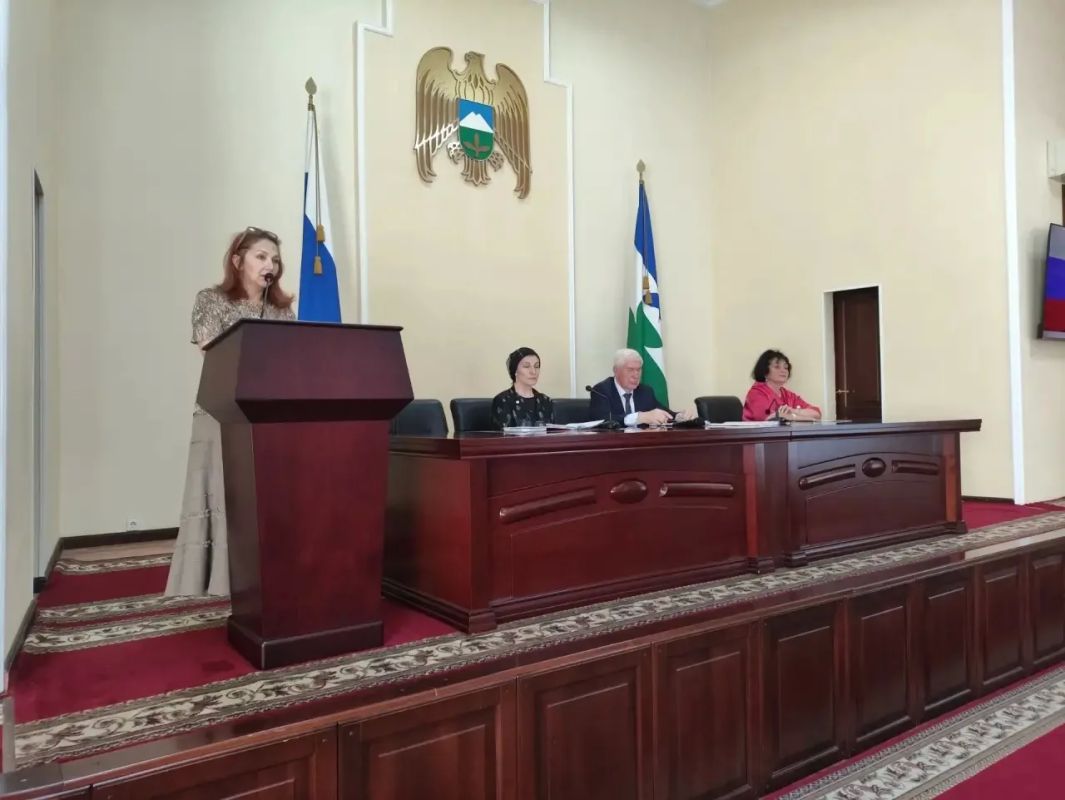 В большом зале Местной администрации г.о. Нальчик прошла рабочая встреча Нальчикской городской ТИК с председателями и секретарями участковых избирательных комиссий г.о. Нальчик В большом зале Местной администрации г.о. Нальчик прошла рабочая встреча Нальчикской городской ТИК с председателями и секретарями участковых избирательных комиссий г.о. Нальчик