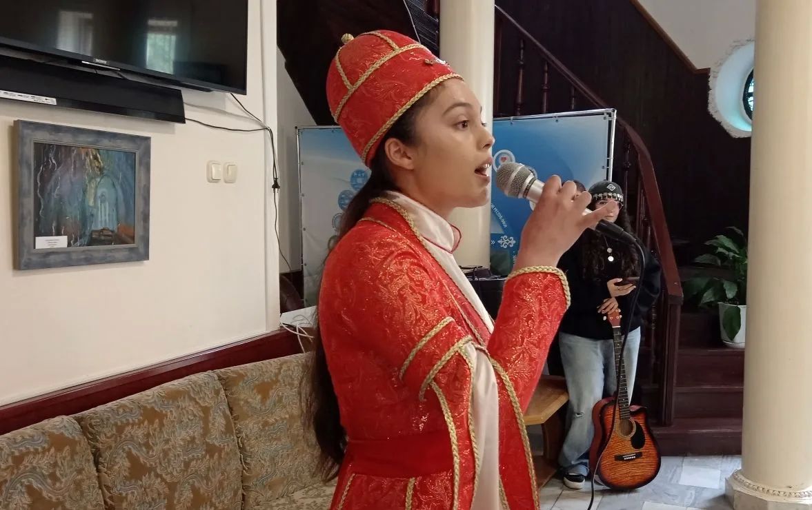 В Нальчике прозвучали песли на языках народов России В Нальчике прозвучали песли на языках народов России