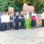 Сегодня на территории Мемориала, у памятника основоположнику балкарской поэзии Казиму Мечиеву, в рамках празднования Дня языков народов России, совместно с 8 школой было организовано торжественное мероприятие