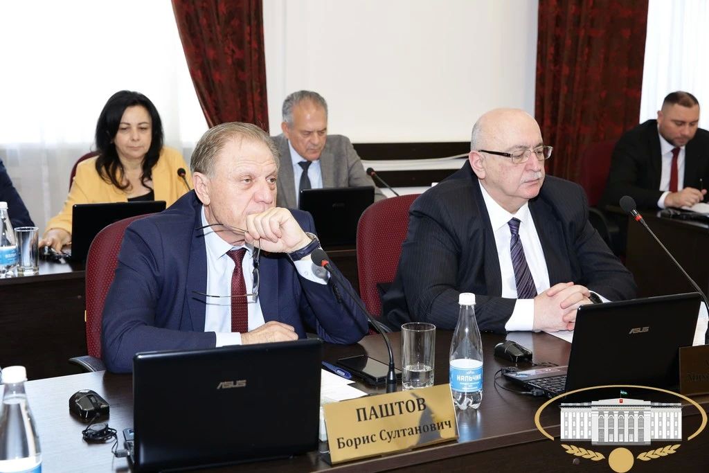 Под руководством Председателя Парламента КБР Татьяны Егоровой состоялось первое заседание президиума Парламента КБР в рамках осенней сессии Под руководством Председателя Парламента КБР Татьяны Егоровой состоялось первое заседание президиума Парламента КБР в рамках осенней сессии
