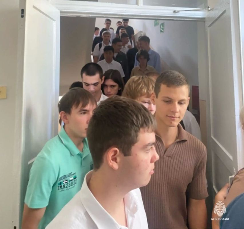 В общеобразовательных учреждениях Майского района проведены занятия по основам безопасности жизнедеятельности В общеобразовательных учреждениях Майского района проведены занятия по основам безопасности жизнедеятельности