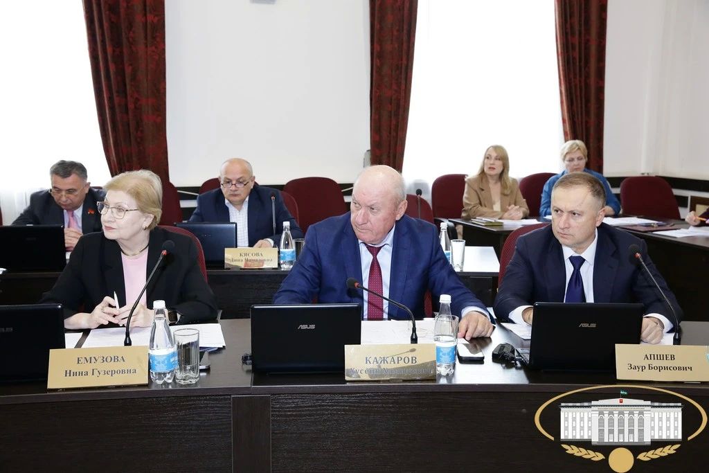 Под руководством Председателя Парламента КБР Татьяны Егоровой состоялось заседание президиума законодательного органа республики Под руководством Председателя Парламента КБР Татьяны Егоровой состоялось заседание президиума законодательного органа республики