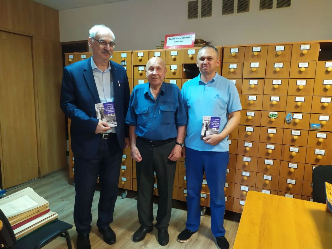 НОВЫЕ КНИГИ ОТ ЮБИЛЯРА О.Л. ОПРЫШКО НОВЫЕ КНИГИ ОТ ЮБИЛЯРА О.Л. ОПРЫШКО