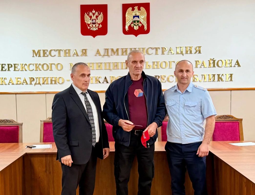 В Черекском районе обсудили вопросы взаимодействия полиции и народных дружин В Черекском районе обсудили вопросы взаимодействия полиции и народных дружин