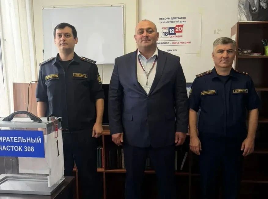 Члены участковой избирательной комиссии №308 Чегемского муниципального района, выехали для проведения голосования вне помещения для голосования в УФИЦ при ФКУ ИК-1 УФСИН России по КБР