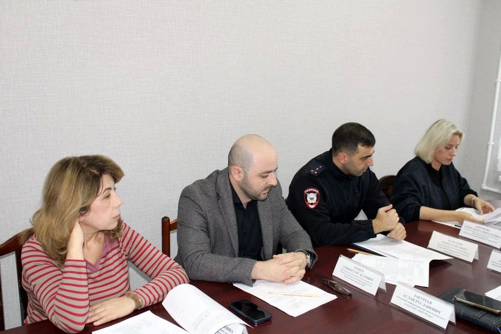 В КАБАРДИНО-БАЛКАРИИ СТАРТОВАЛ ВТОРОЙ ЭТАП ОБЩЕРОССИЙСКОЙ АКЦИИ «СООБЩИ, ГДЕ ТОРГУЮТ СМЕРТЬЮ» В КАБАРДИНО-БАЛКАРИИ СТАРТОВАЛ ВТОРОЙ ЭТАП ОБЩЕРОССИЙСКОЙ АКЦИИ «СООБЩИ, ГДЕ ТОРГУЮТ СМЕРТЬЮ»