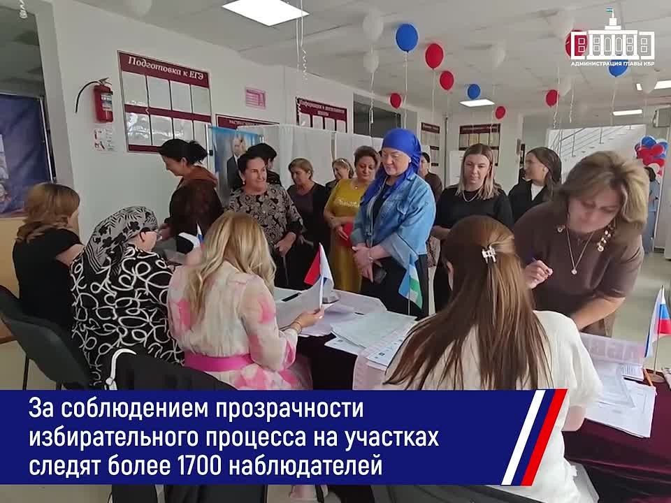 Главы муниципалитетов вместе с жителями принимают участие в голосовании