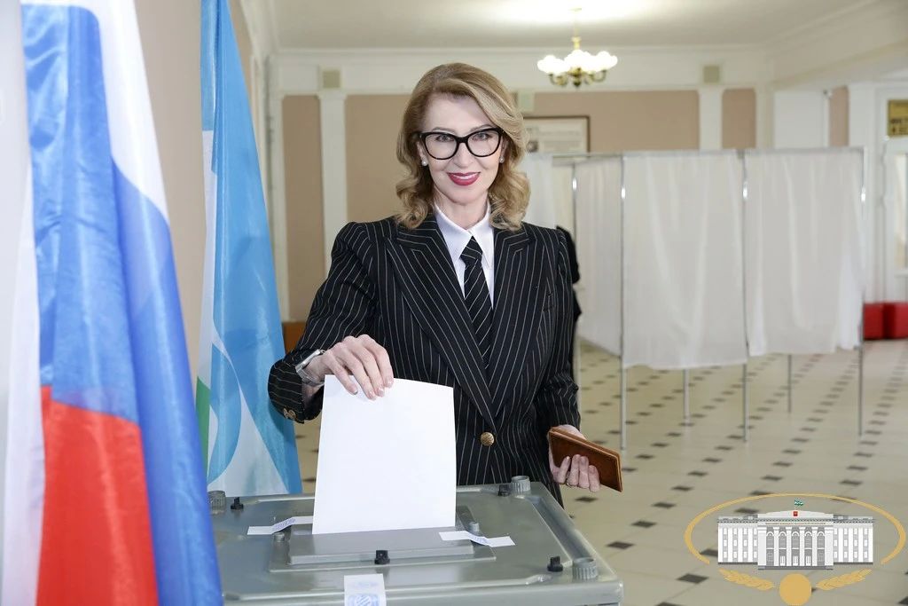 Председатель Парламента КБР Татьяна Егорова приняла участие в голосовании на выборах депутатов Государственной Думы Федерального Собрания Российской Федерации девятого созыва и депутатов представительных органов местного... Председатель Парламента КБР Татьяна Егорова приняла участие в голосовании на выборах депутатов Государственной Думы Федерального Собрания Российской Федерации девятого созыва и депутатов представительных органов местного...