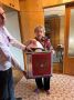 Голосует Валентина Яковлевна Завгородняя, ветеран труда, кавалер ордена,,Знак Почёта,, Почётный гражданин Майского муниципального района