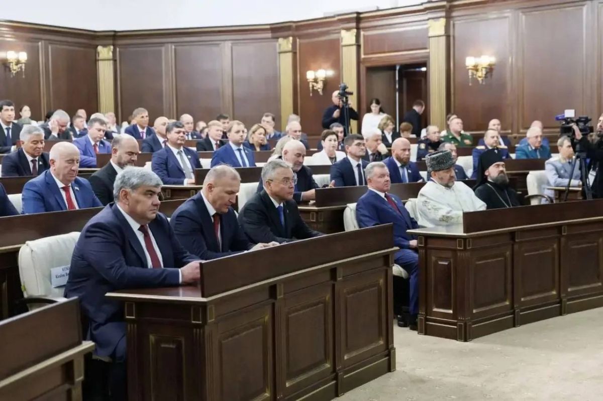 В Аушигере ко Дню адыгов организовали спортивно-культурную программу В Аушигере ко Дню адыгов организовали спортивно-культурную программу