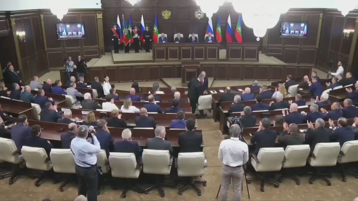 Казбек Коков: Принял участие в церемонии инаугурации вновь избранного Главой Карачаево-Черкесской Республики Рашида Бориспиевича Темрезова
