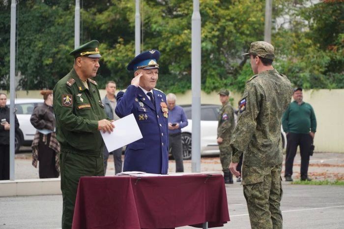 В КБГУ состоялся первый выпуск Военного учебного центра