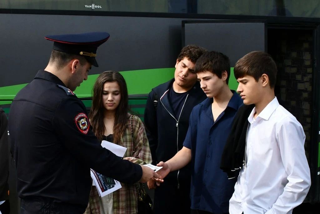 В НАЛЬЧИКЕ СОТРУДНИКИ МВД ПО КБР И ОБЩЕСТВЕННЫЙ СОВЕТ ПРОВЕЛИ ПРОФИЛАКТИЧЕСКИЕ ВСТРЕЧИ С МОЛОДЕЖЬЮ В НАЛЬЧИКЕ СОТРУДНИКИ МВД ПО КБР И ОБЩЕСТВЕННЫЙ СОВЕТ ПРОВЕЛИ ПРОФИЛАКТИЧЕСКИЕ ВСТРЕЧИ С МОЛОДЕЖЬЮ