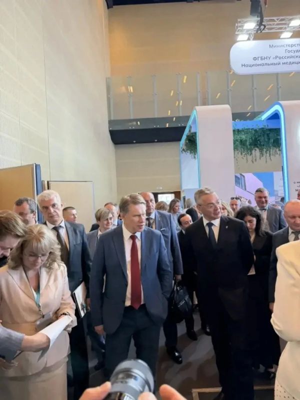 Делегация Кабардино-Балкарии принимает участие в I Всероссийском конгрессе «Здоровое питание — путь к долголетию» Делегация Кабардино-Балкарии принимает участие в I Всероссийском конгрессе «Здоровое питание — путь к долголетию»