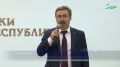 Победителей и призеров Всероссийской олимпиады школьников, олимпиады по родным языкам, олимпиад первого уровня и педагогов, которые их готовили, награждали дипломами Главы Кабардино-Балкарской Республики