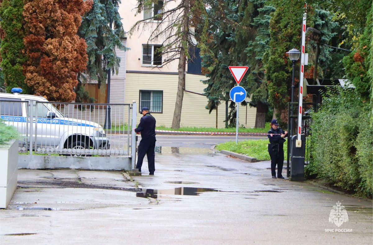 В Кабардино-Балкарской Республике на базе Центра гигиены и эпидемиологии прошло командно-штабное учение, направленное на проверку готовности к чрезвычайным ситуациям В Кабардино-Балкарской Республике на базе Центра гигиены и эпидемиологии прошло командно-штабное учение, направленное на проверку готовности к чрезвычайным ситуациям
