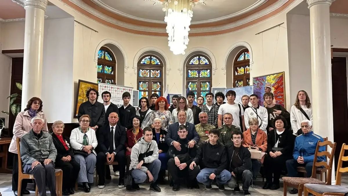 В Нальчике прошла акция «Дорогами славы», приуроченная ко Дню воссоединения Донецкой и Луганской народных республик, Запорожской и Херсонской областей