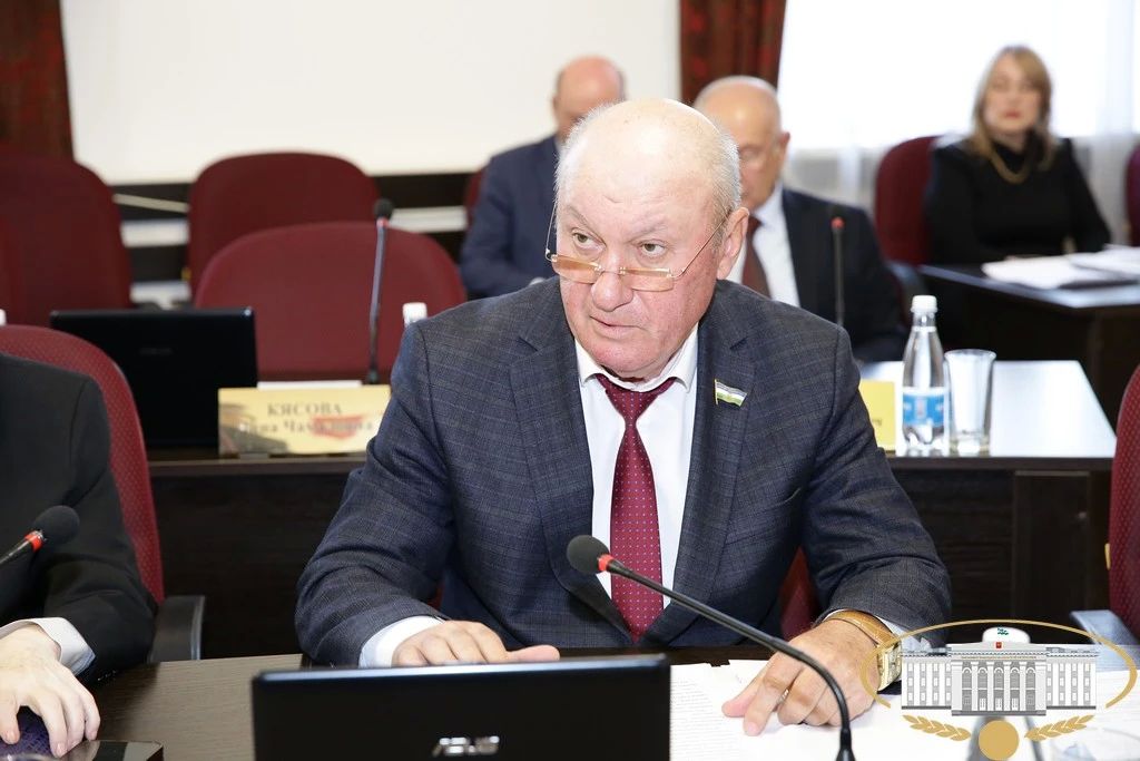 Под руководством Председателя Парламента КБР Татьяны Егоровой состоялось заседание президиума законодательного органа республики Под руководством Председателя Парламента КБР Татьяны Егоровой состоялось заседание президиума законодательного органа республики