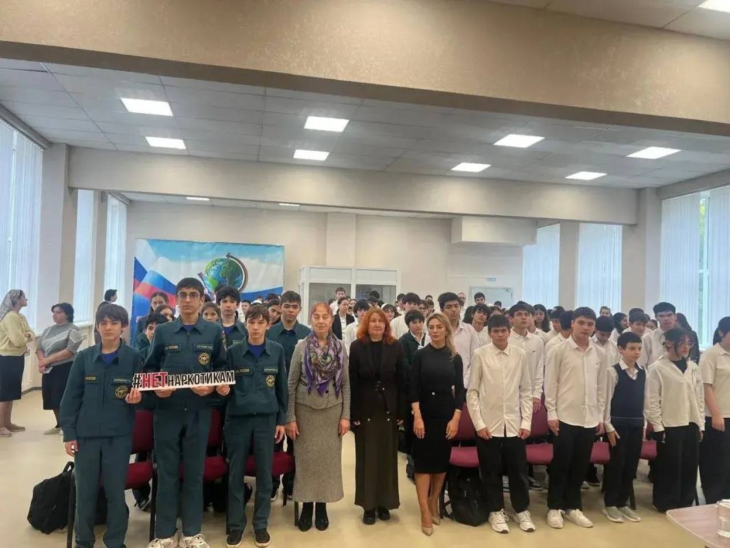 В ШКОЛАХ КАБАРДИНО-БАЛКАРИИ СТАРТОВАЛ ЦИКЛ ВСТРЕЧ, ПОСВЯЩЕННЫХ БЕЗОПАСНОСТИ ПОДРОСТКОВ В ШКОЛАХ КАБАРДИНО-БАЛКАРИИ СТАРТОВАЛ ЦИКЛ ВСТРЕЧ, ПОСВЯЩЕННЫХ БЕЗОПАСНОСТИ ПОДРОСТКОВ