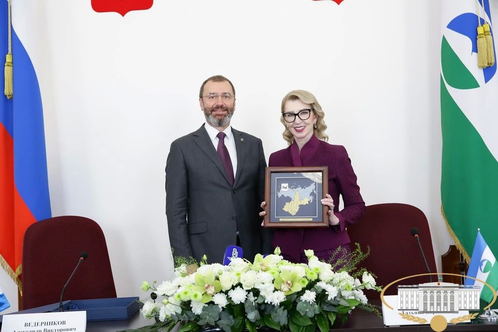Сегодня состоялась торжественная церемония подписания Соглашения о межпарламентском сотрудничестве между Парламентом Кабардино-Балкарской Республики и Законодательным Собранием Иркутской области Сегодня состоялась торжественная церемония подписания Соглашения о межпарламентском сотрудничестве между Парламентом Кабардино-Балкарской Республики и Законодательным Собранием Иркутской области