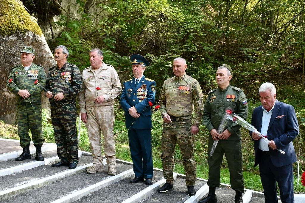 В ЧЕГЕМСКОМ РАЙОНЕ ПОЧТИЛИ ПАМЯТЬ КУРСАНТОВ ОРДЖОНИКИДЗЕВСКОГО ВОЕННОГО УЧИЛИЩА НКВД СССР В ЧЕГЕМСКОМ РАЙОНЕ ПОЧТИЛИ ПАМЯТЬ КУРСАНТОВ ОРДЖОНИКИДЗЕВСКОГО ВОЕННОГО УЧИЛИЩА НКВД СССР