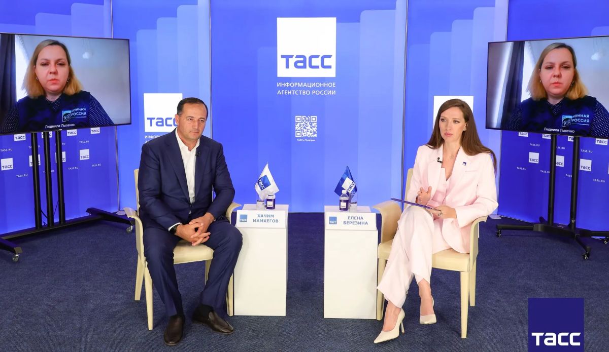 Главное из заявлений, а также фоторепортаж с пресс-конференции в Региональном информационном центре "ТАСС Кавказ" в Пятигорске, посвященной международным соревнованиям по конным пробегам "Открытый Чемпионат и Первенство СНГ...