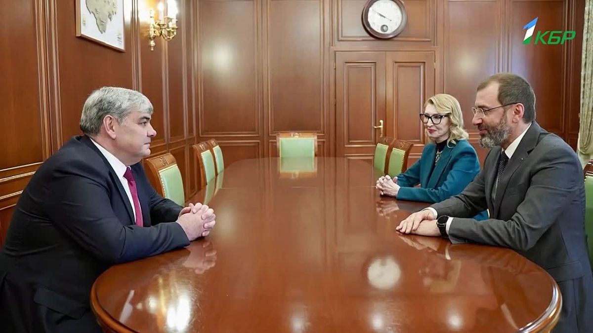 Казбек Коков встретился с Председателем Законодательного Собрания Иркутской области Александром Ведерниковым