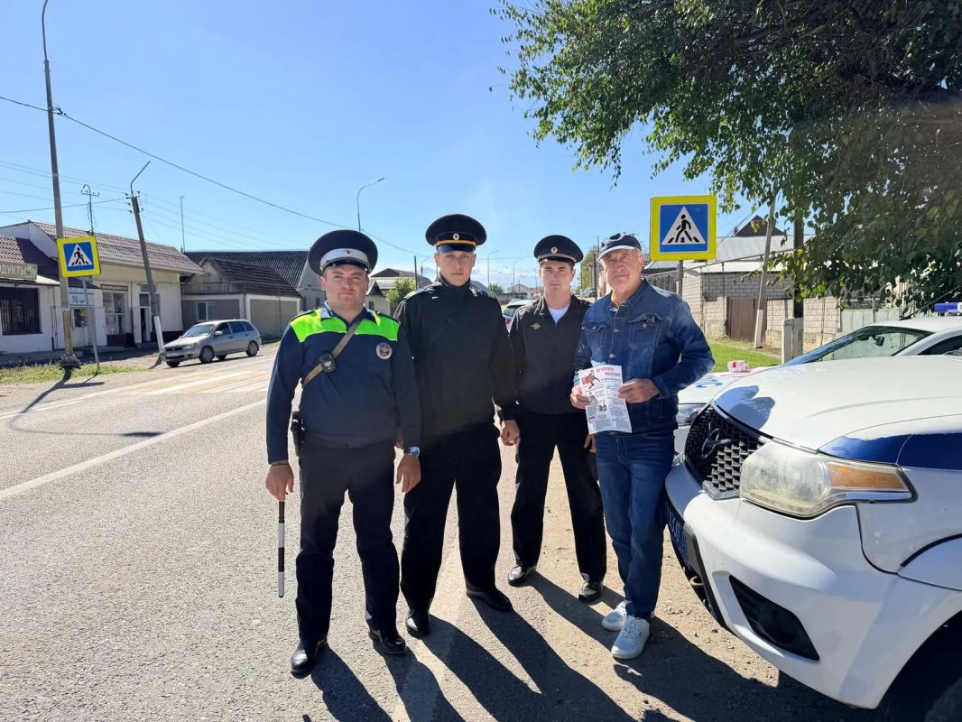 ОСТОРОЖНО, МОШЕННИКИ! ПОЛИЦИЯ ПРИЗЫВАЕТ ЖИТЕЛЕЙ РЕСПУБЛИКИ НЕ ПОДДАВАТЬСЯ НА УЛОВКИ ЗЛОУМЫШЛЕННИКОВ ОСТОРОЖНО, МОШЕННИКИ! ПОЛИЦИЯ ПРИЗЫВАЕТ ЖИТЕЛЕЙ РЕСПУБЛИКИ НЕ ПОДДАВАТЬСЯ НА УЛОВКИ ЗЛОУМЫШЛЕННИКОВ