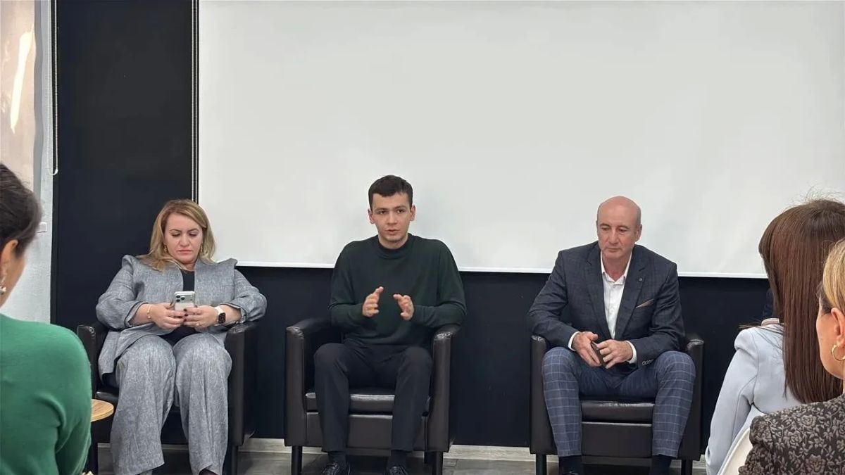 Центр информационной безопасности КБР помогает педагогам защищать детей в цифровой среде Центр информационной безопасности КБР помогает педагогам защищать детей в цифровой среде