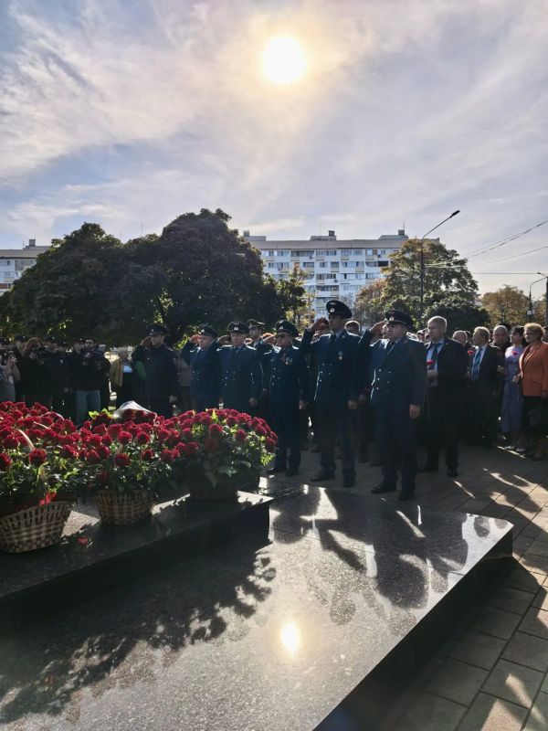 Прокуратура Кабардино-Балкарской Республики почтила память жертв нападения боевиков на г. Нальчик Прокуратура Кабардино-Балкарской Республики почтила память жертв нападения боевиков на г. Нальчик