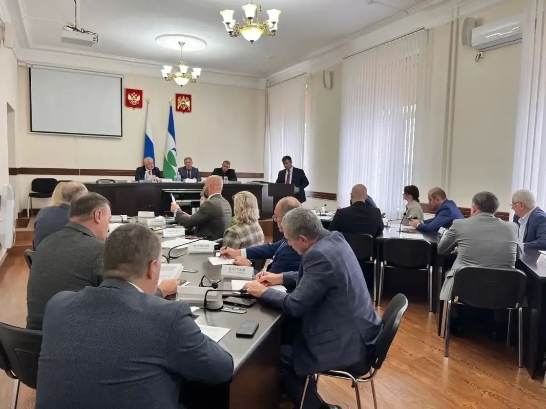 В Доме Правительства состоялось второе заседание Координационного совета по взаимодействию органов власти КБР и отделений ДОСААФ России В Доме Правительства состоялось второе заседание Координационного совета по взаимодействию органов власти КБР и отделений ДОСААФ России