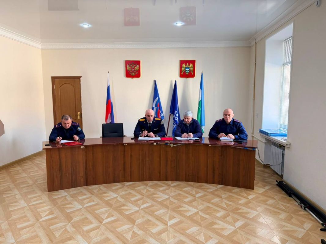 В администрации Эльбрусского района проведен прием граждан по вопросам невыплаты заработной платы