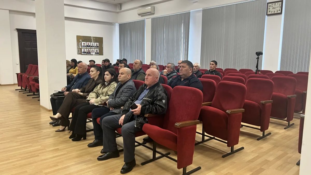 Заместитель руководителя следственного управления Следственного комитета Российской Федерации по Кабардино-Балкарской Республике Аскер Гучапшев провел личный прием граждан Заместитель руководителя следственного управления Следственного комитета Российской Федерации по Кабардино-Балкарской Республике Аскер Гучапшев провел личный прием граждан