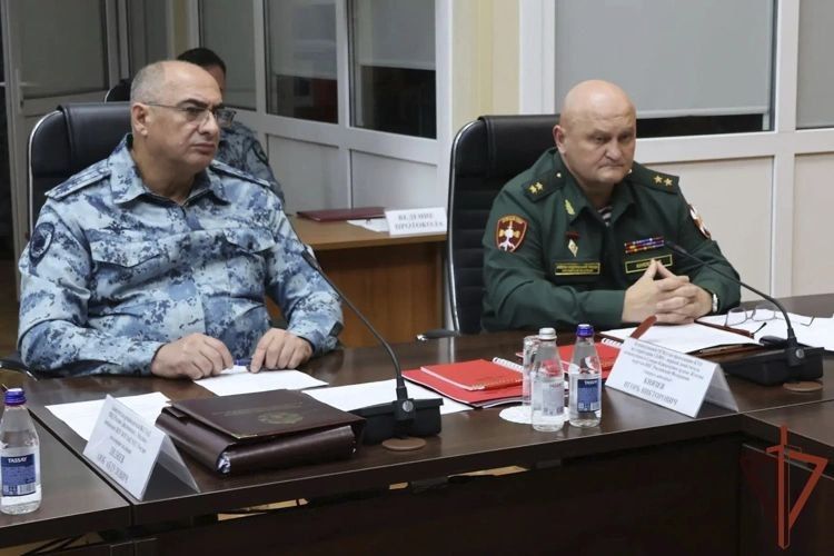 Командующий ОГВ(с) принял участие в совещании по итогам оперативно-служебной деятельности ВОГОиП МВД России за 9 месяцев 2026 года Командующий ОГВ(с) принял участие в совещании по итогам оперативно-служебной деятельности ВОГОиП МВД России за 9 месяцев 2026 года
