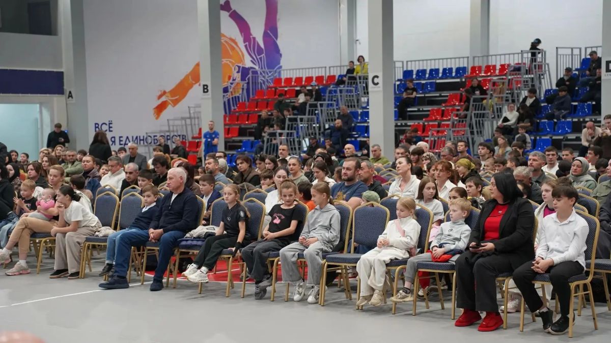 Вчера в спорткомплексе «Вымпел» состоялась важная встреча Вчера в спорткомплексе «Вымпел» состоялась важная встреча