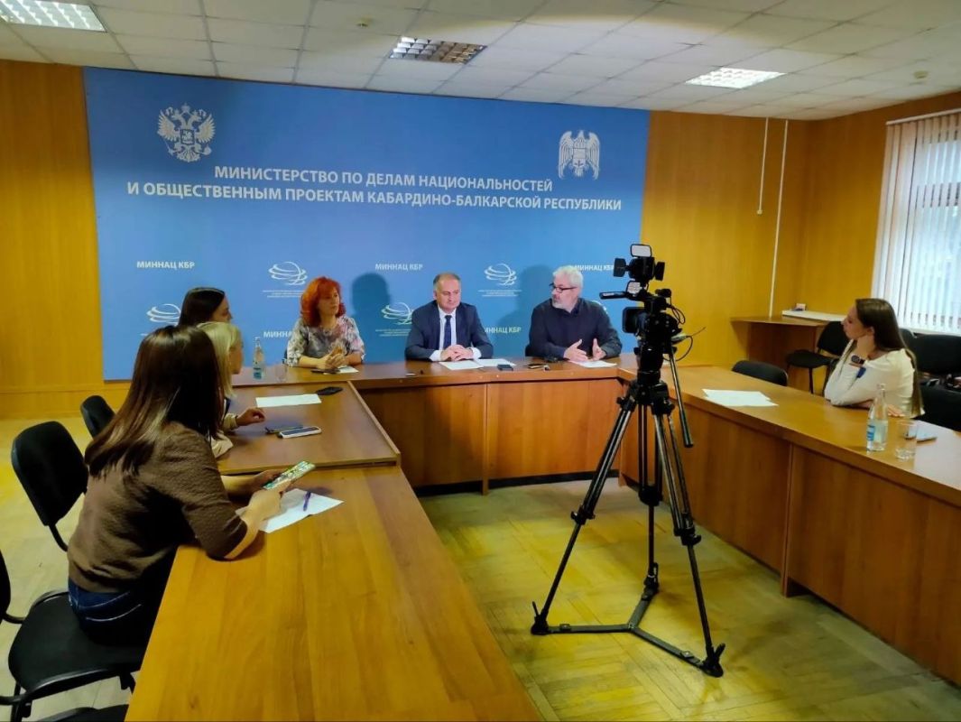 С 3 по 12 ноября по всей России и зарубежом пройдёт «Большой этнографический диктант – 2026» С 3 по 12 ноября по всей России и зарубежом пройдёт «Большой этнографический диктант – 2026»