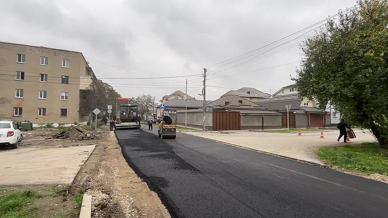 В районе Стрелка в Нальчике продолжается ремонт