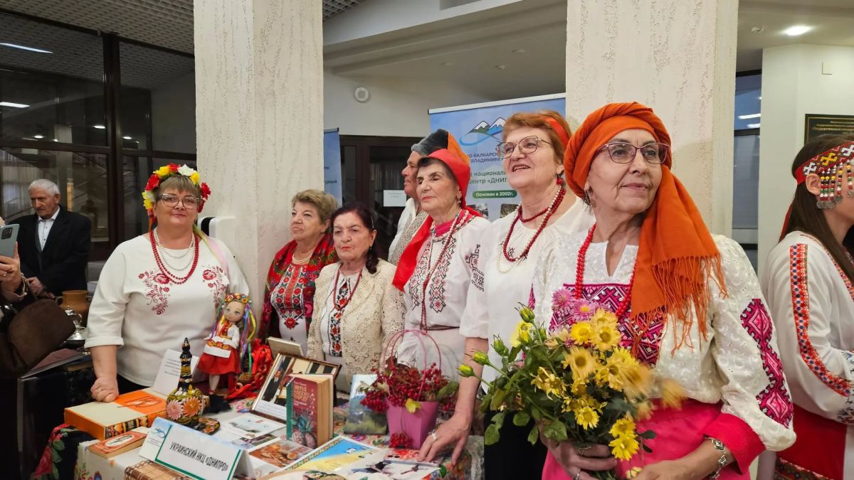 В Нальчике состоялся фестиваль национальных культур в преддверии 4 ноября В Нальчике состоялся фестиваль национальных культур в преддверии 4 ноября