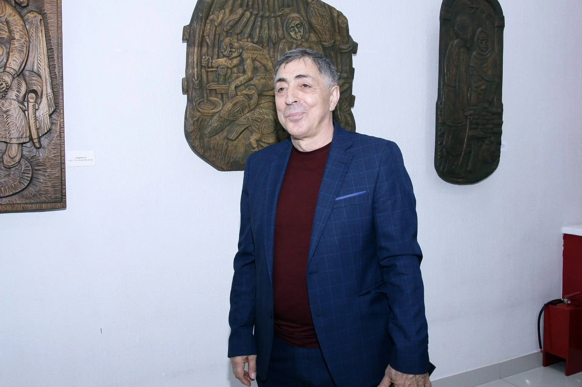 В Нальчике открылась выставка народного художника Адыгеи Рамазана Хуажева